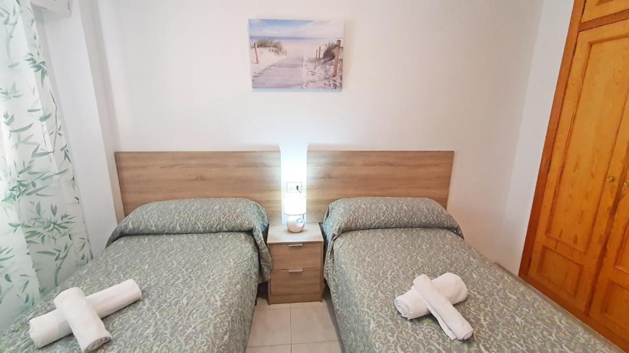 Europa I - Playa De Miramar Apartment ภายนอก รูปภาพ